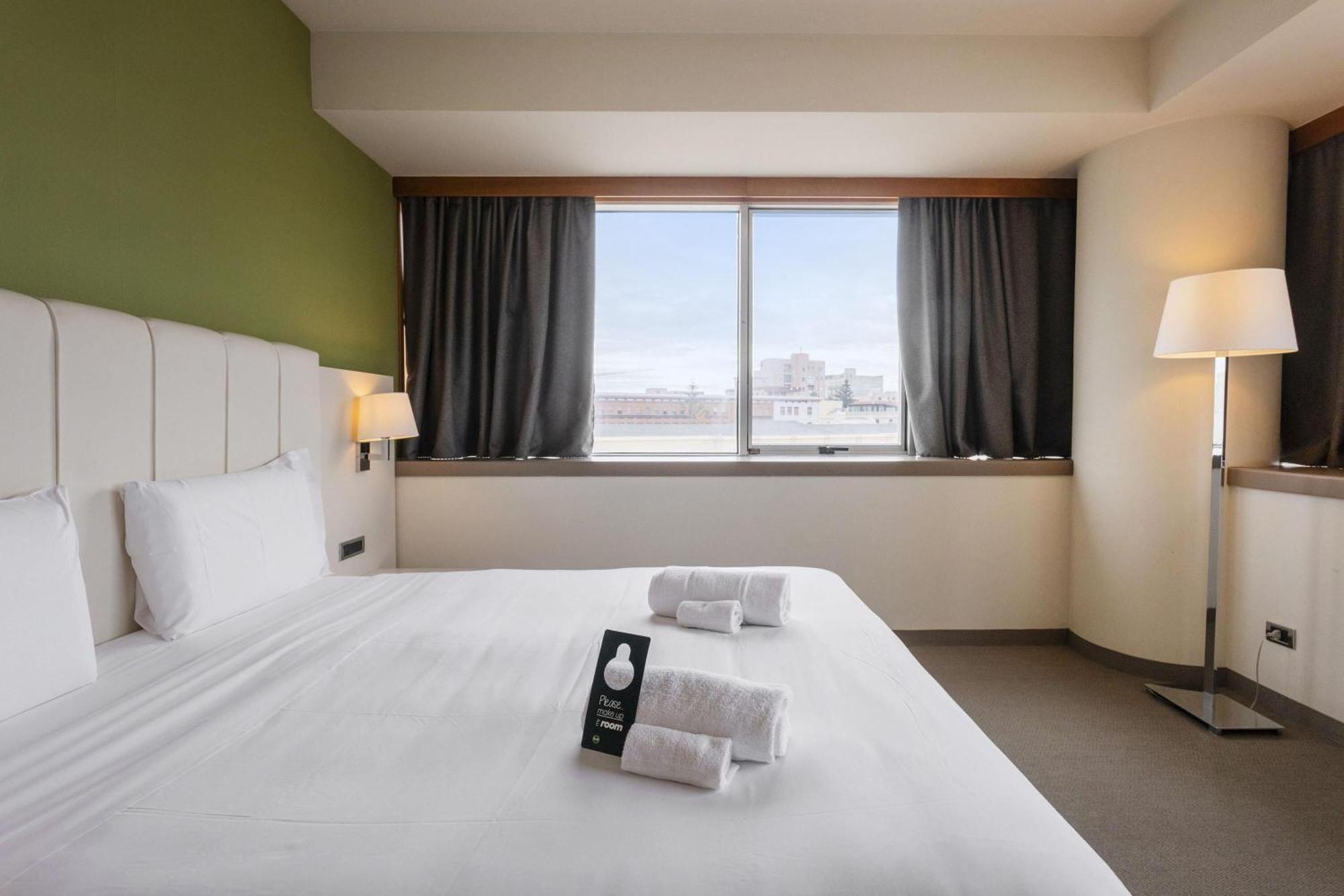 Standard Double Room,1742585964:JPEG